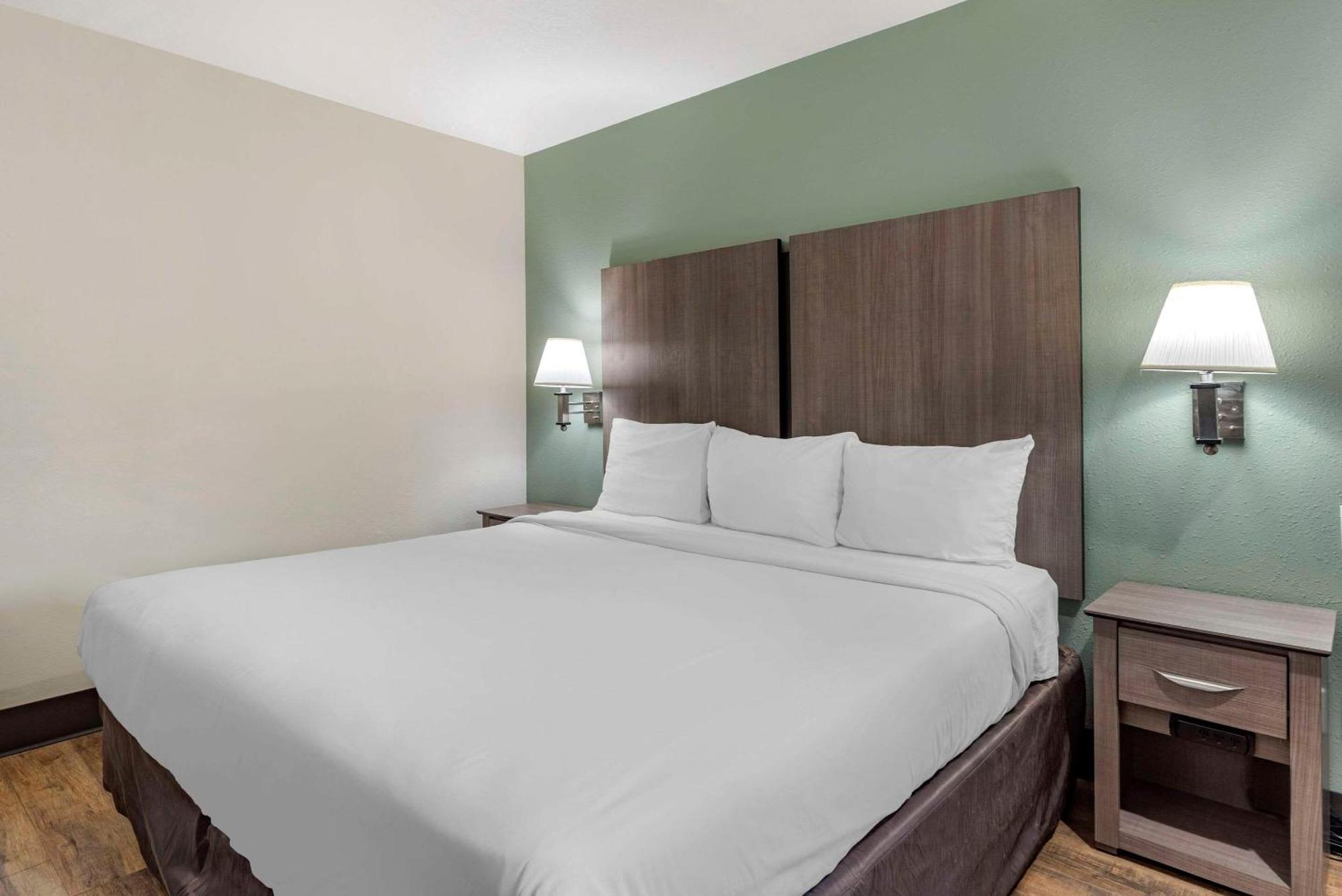 Econo Lodge Portland Airport Zewnętrze zdjęcie